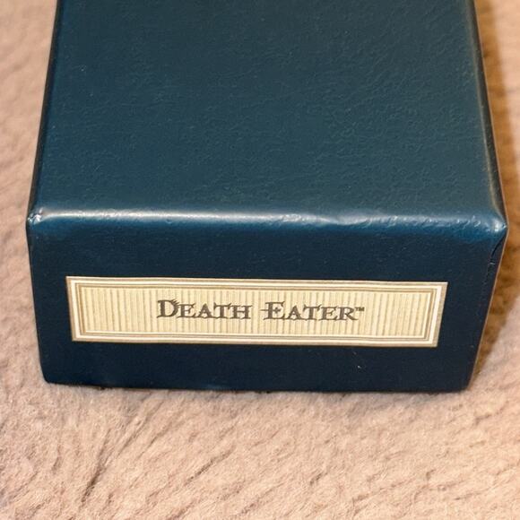 Authentic Universal Studios Wizarding World Harry Potter Death Eater Swirl Wand - Picture 9 of 9